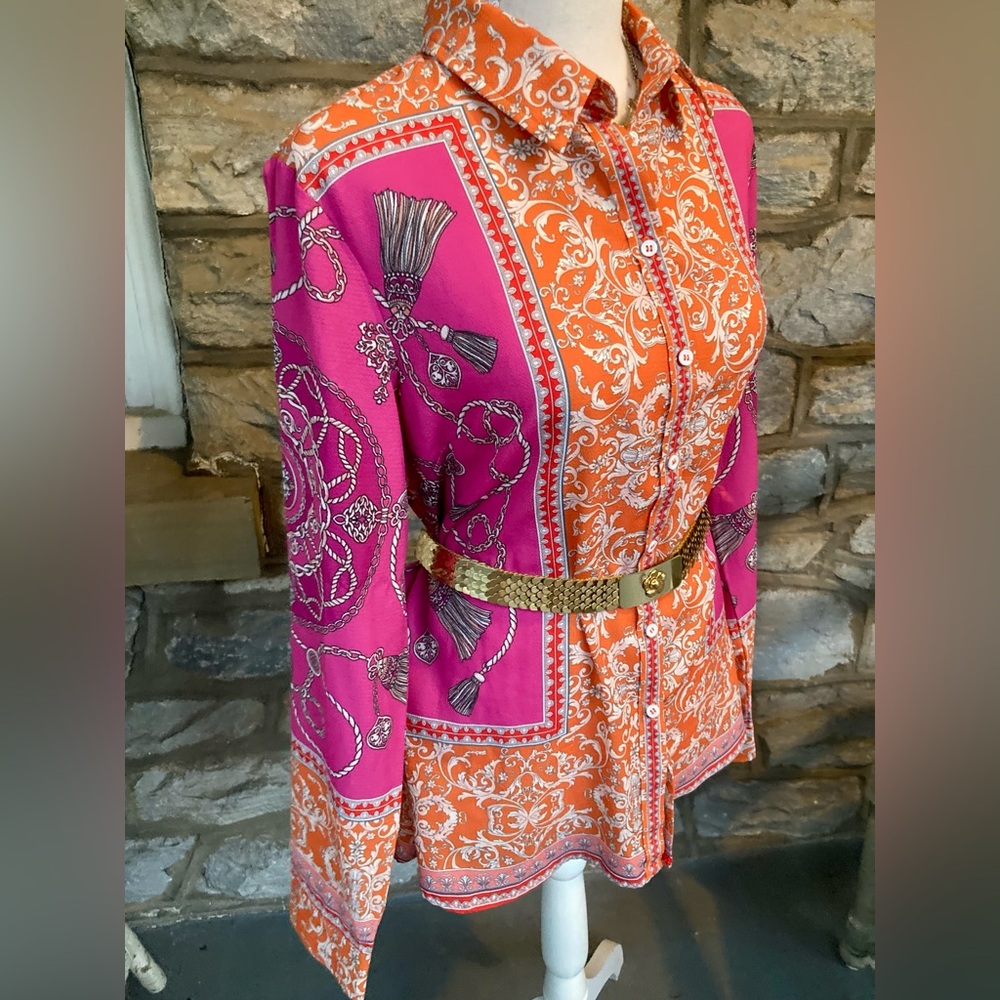 Umgee USA Pink and Orange Chain and Tassel Print Top Size Small EUC